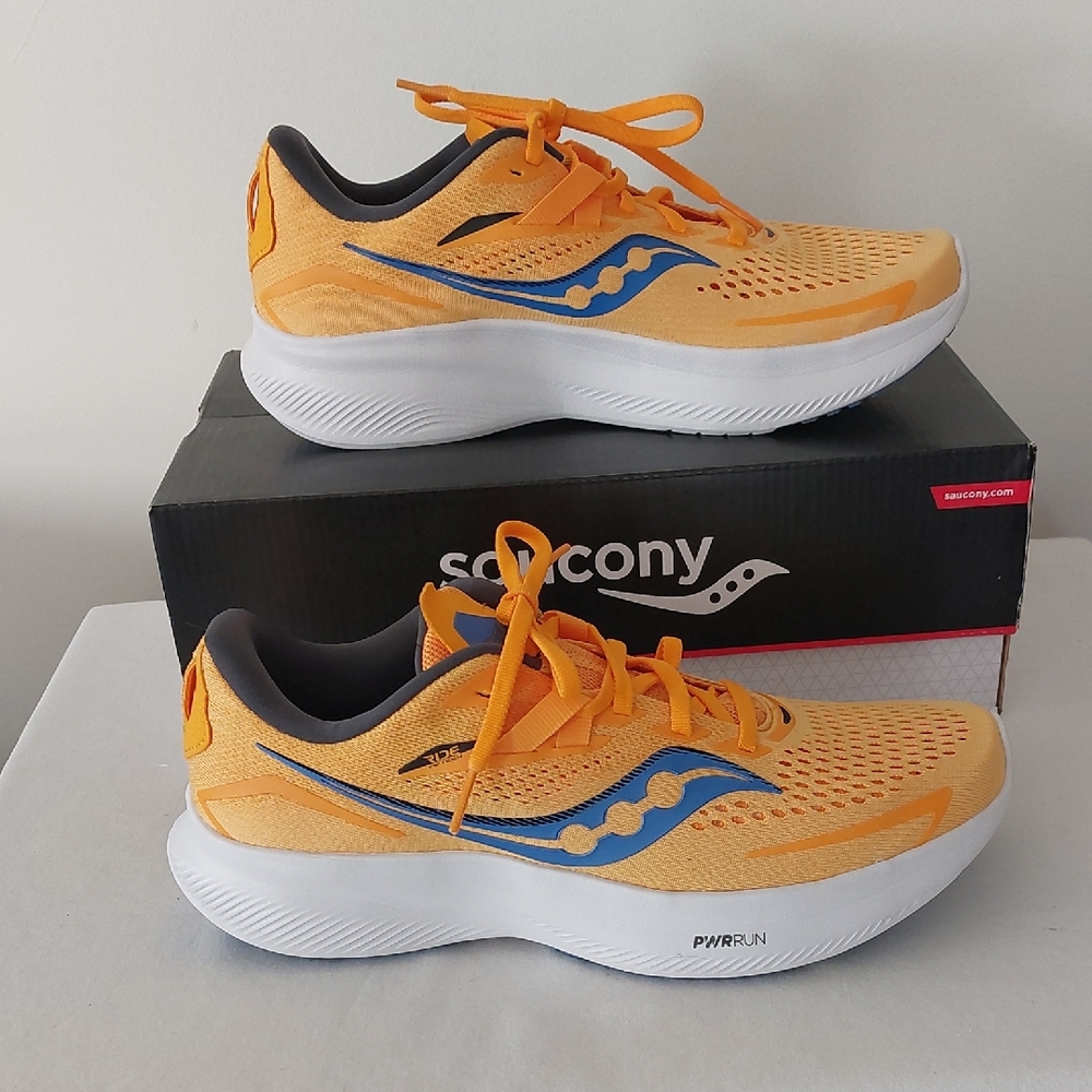NWT Saucony Ride 15 Women